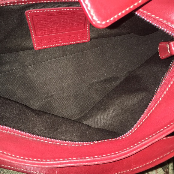 Coach - Picture 5 of 5